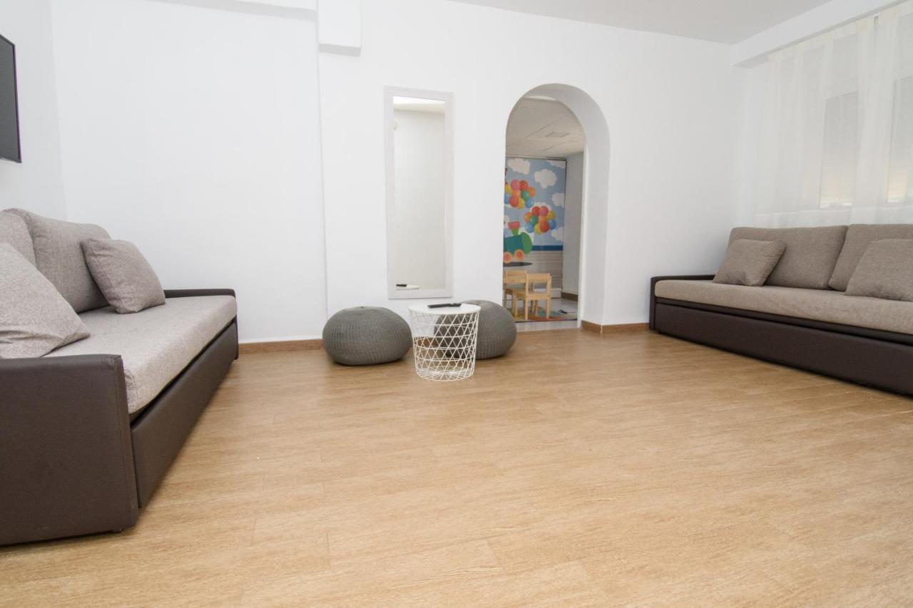 Rentalmar Villa Covamar Families Only Salou Exterior photo